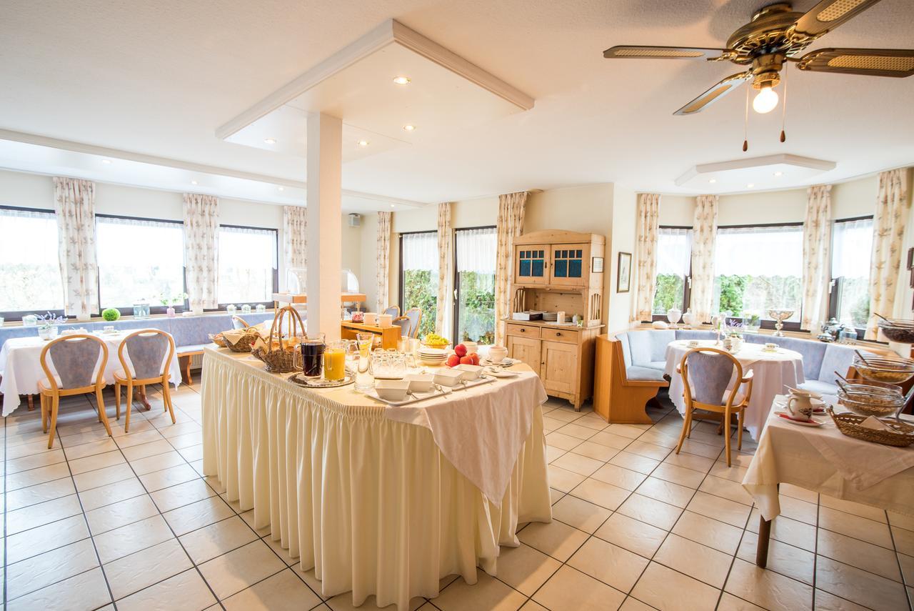Hotel Schweizerhof Böbingen an der Rems エクステリア 写真